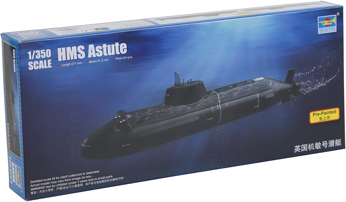 1/350 Royal Navy Nuclear Submarine HMS Astute model kit