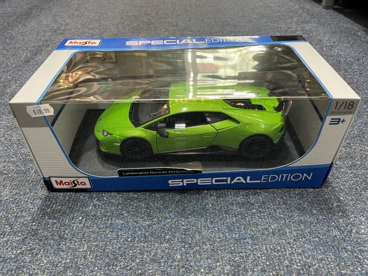 1/18 Lamborghini Huracán Performante