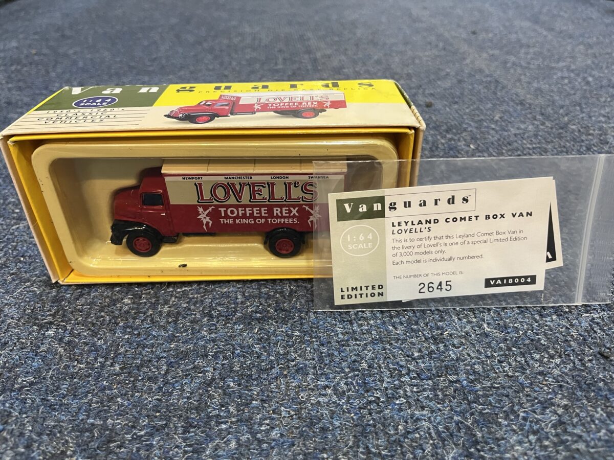 1/64 Leyland Comet Box Van - Lovell's Toffee Rex - Image 2