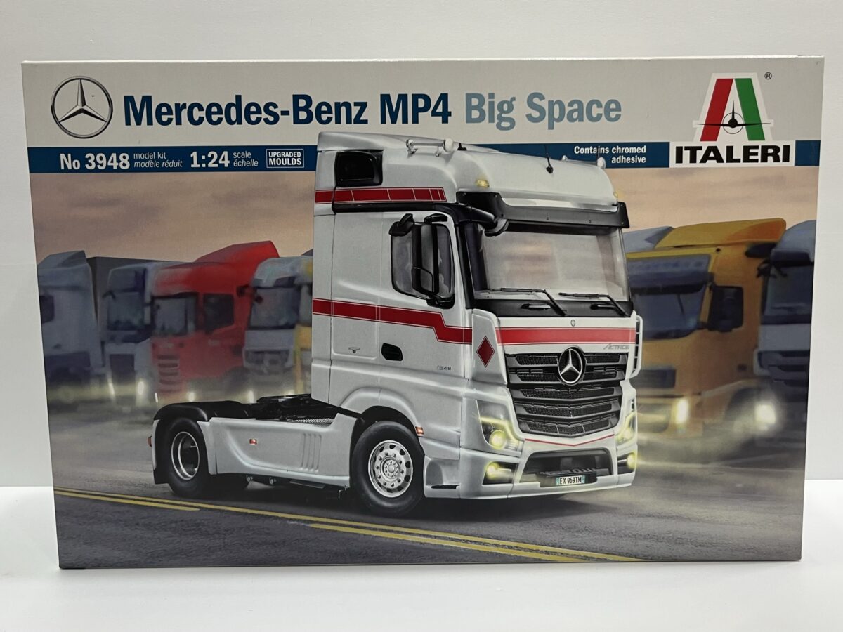 1/24 Mercedes-Benz MP4 Big Space