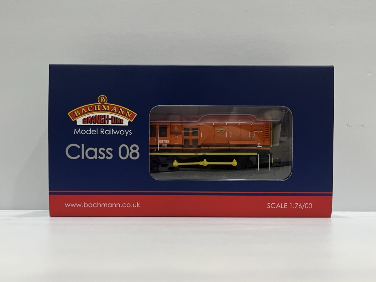 OO Class 08 08785 Freightliner G&W