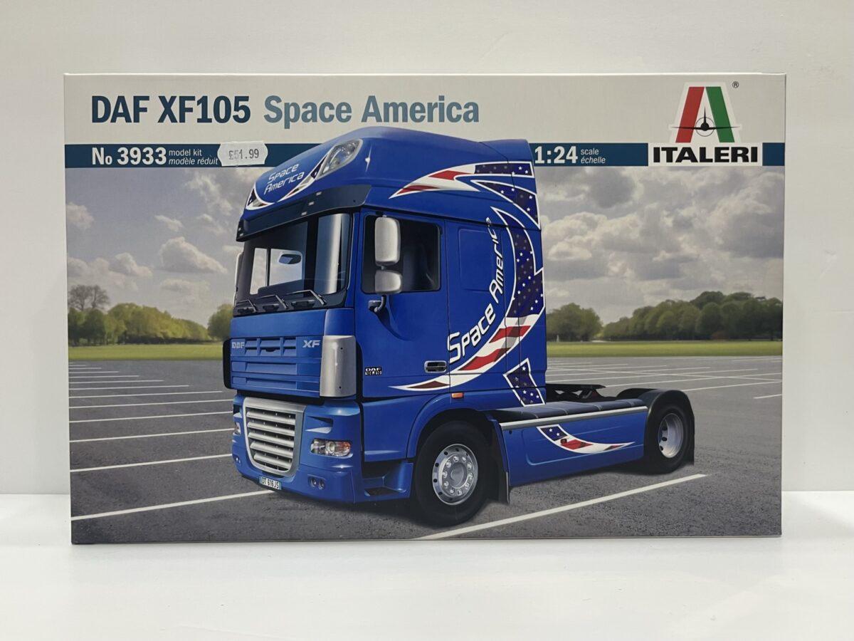 1/24 DAF XF105 Space America