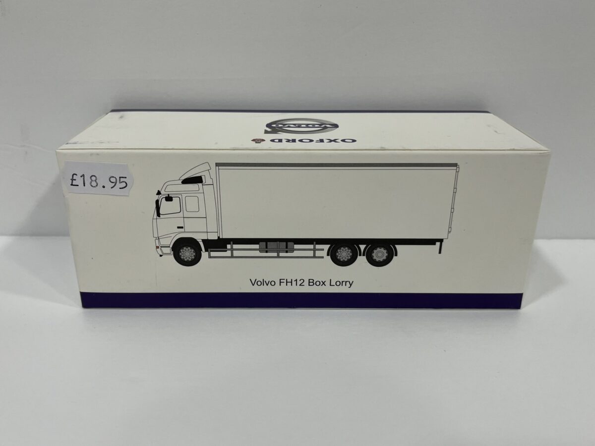 1/76 Volvo FH12 Box Lorry - Image 2