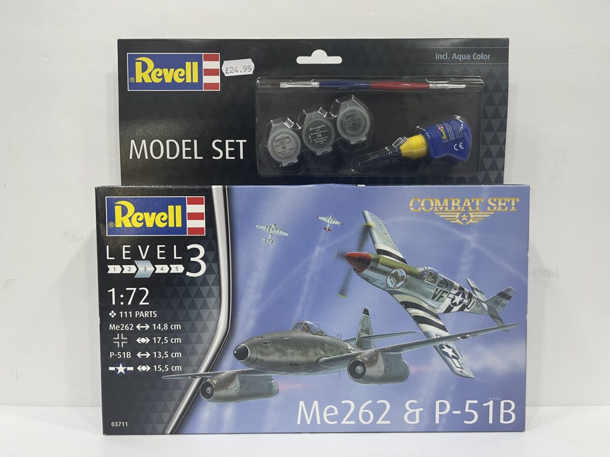 1/72 Me262 & P-51B