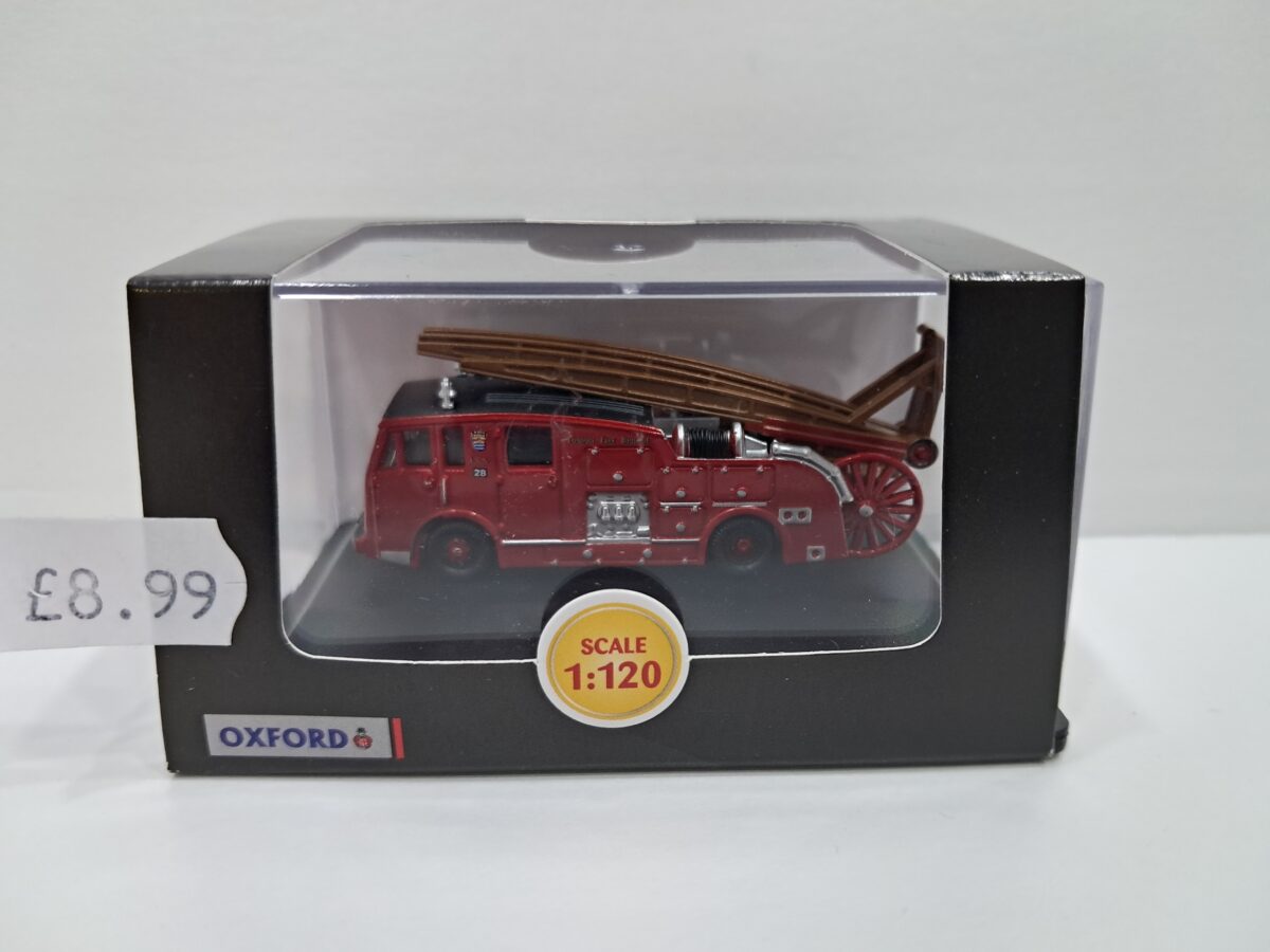 1/120 OXFORD Dennis Fire Appliance London Fire Brigade