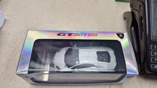 Lamborghini Aventador LP700-4